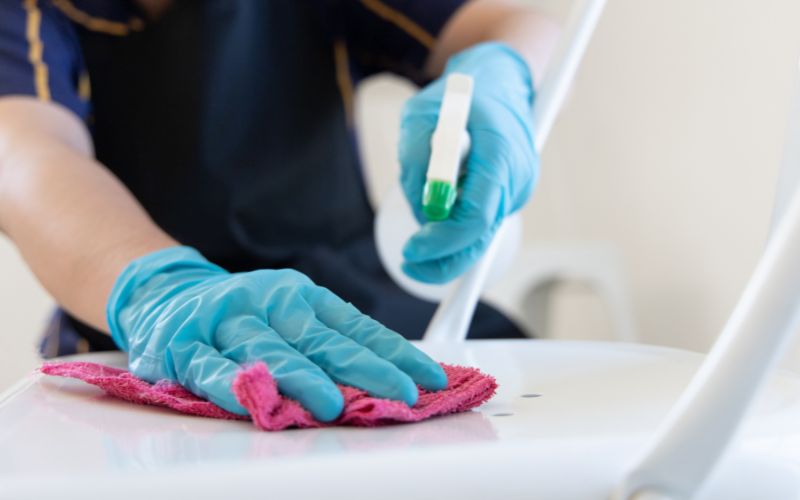 công ty vệ sinh bệnh viện Hồ Lê Gia